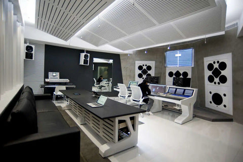 Studio H – Custom Studio