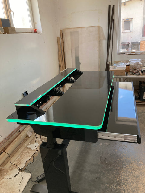 Zaor Studio Furniture srl desk Alto