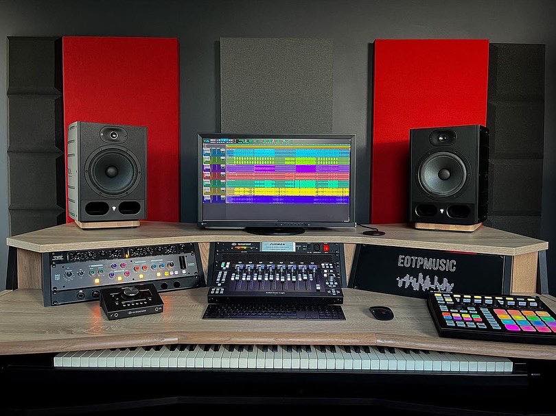 Zaor Miza X2 FLEX – The Ultimate Multi-Level Production Desk