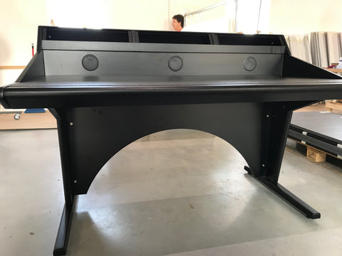 Zaor Studio Furniture srl desk Marea O