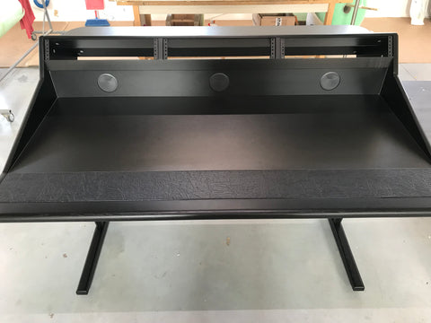 Zaor Studio Furniture srl desk Marea O