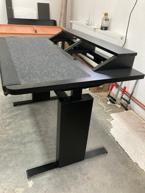 Zaor Studio Furniture srl desk S-Alto