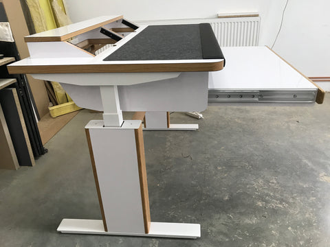 Zaor Studio Furniture srl desk S-Alto