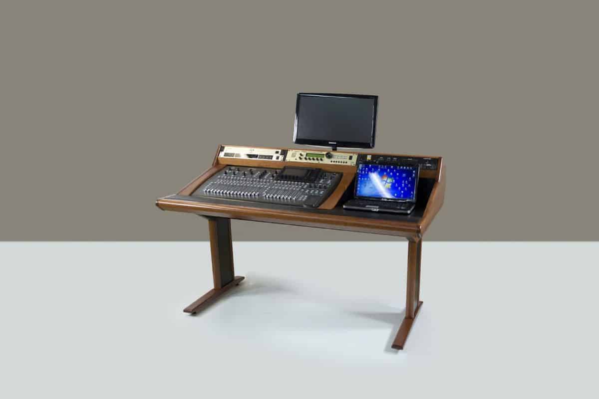 bryst Melbourne replika Marea X32 | Classic Desks Line | Zaor Studio Furniture